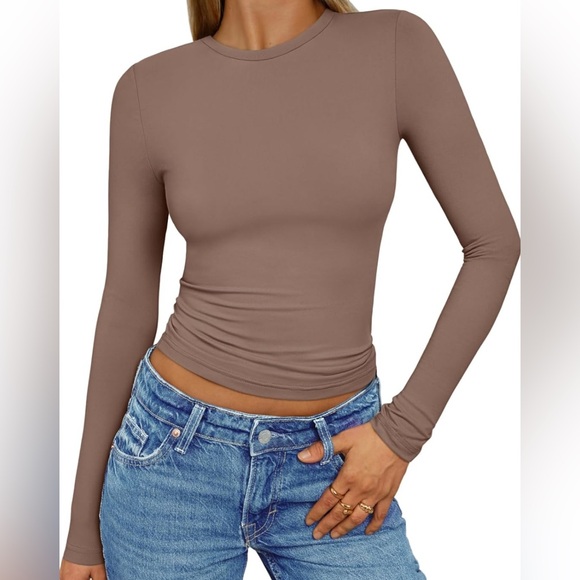 AUTOMET Womens Long Sleeve Shirts Basic Crop Top - Picture 2 of 9